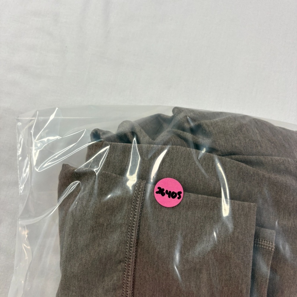 Vuori Men's Brown Jogger Sweatpants - Picture 10 of 10